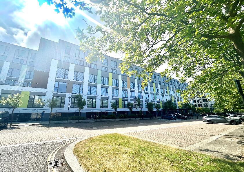 Main image of property: Buckingham court, MK9