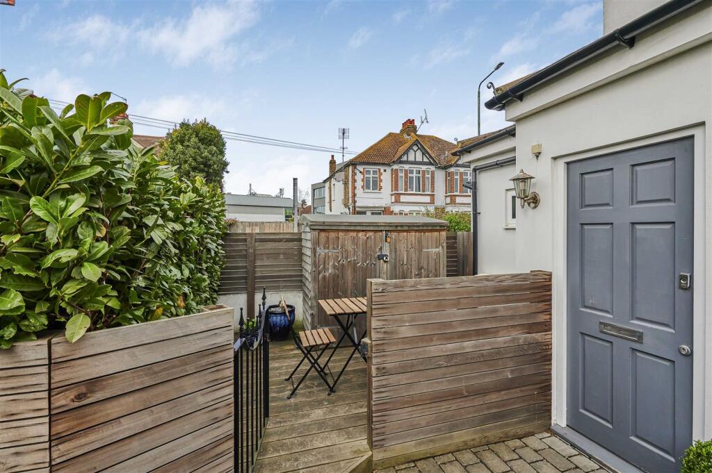 Property photo 11