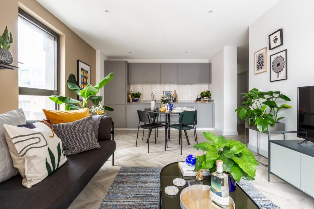 Main image of property: 102 Dovetail