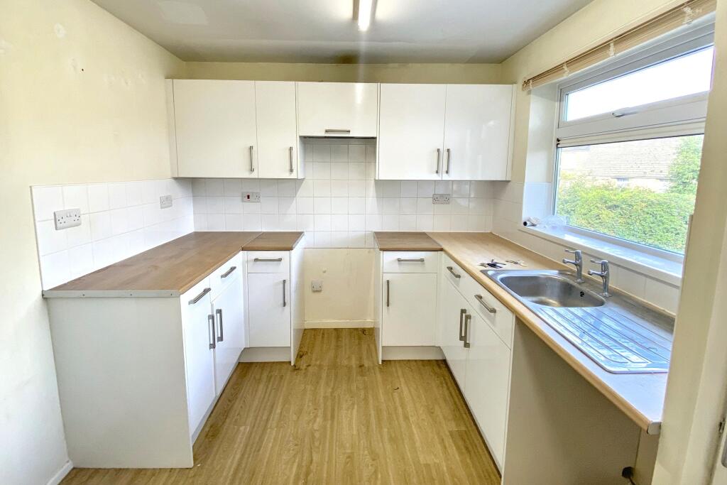Apartment in Swindon - View 4