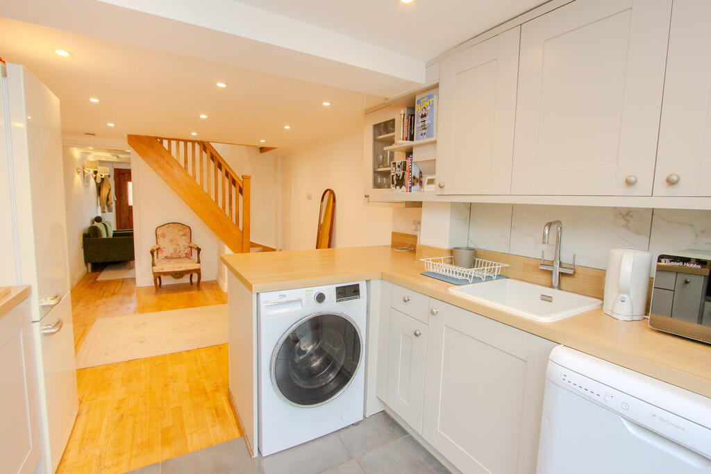 House in Tonbridge - View 5
