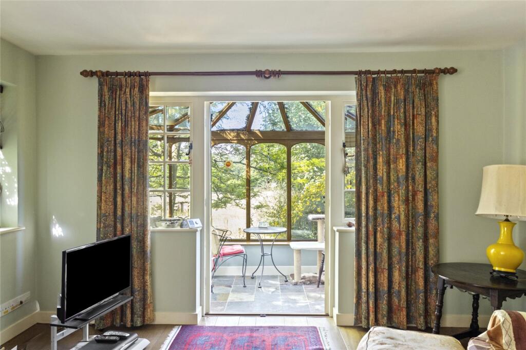 Elder Cottages, Nepcote, Findon Village, West Sussex, BN14 photo 4