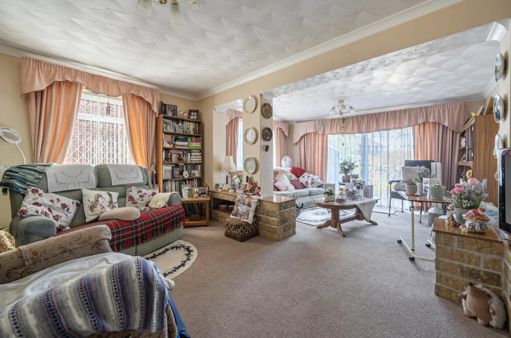 Maunsell Way, Wroughton, Swindon, SN4 photo 2