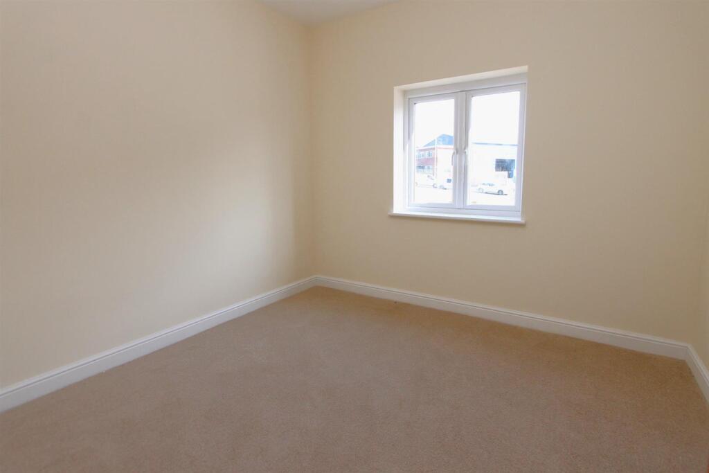 Caledonia, Brierley Hill photo 4