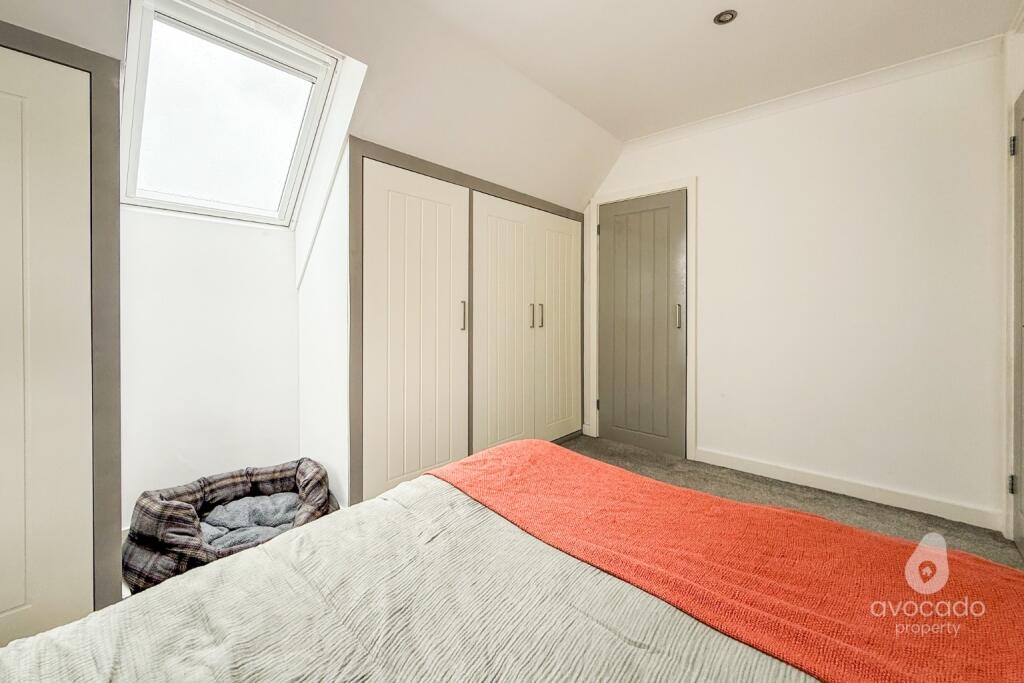 Maiden Lane Centre, Lower Earley, RG6 - More