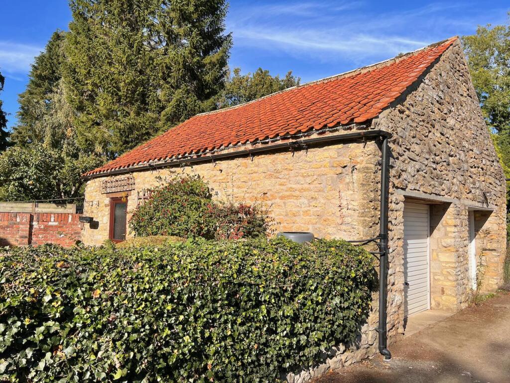 House in York - View 5