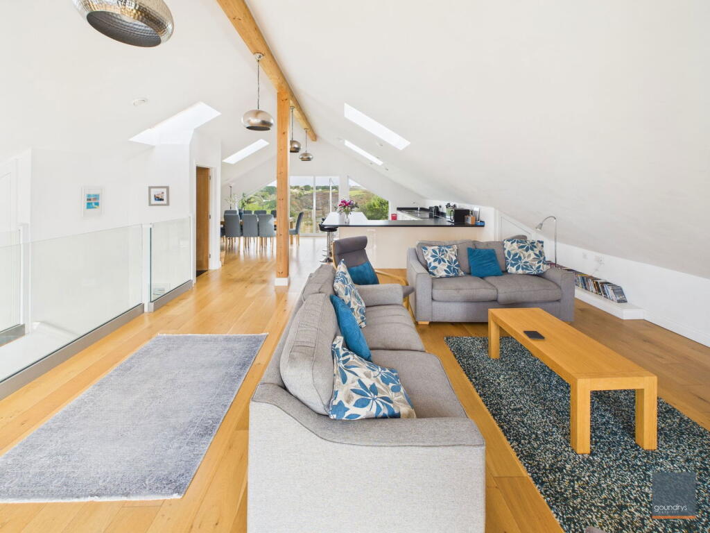 Blue Hills, St. Agnes photo 2