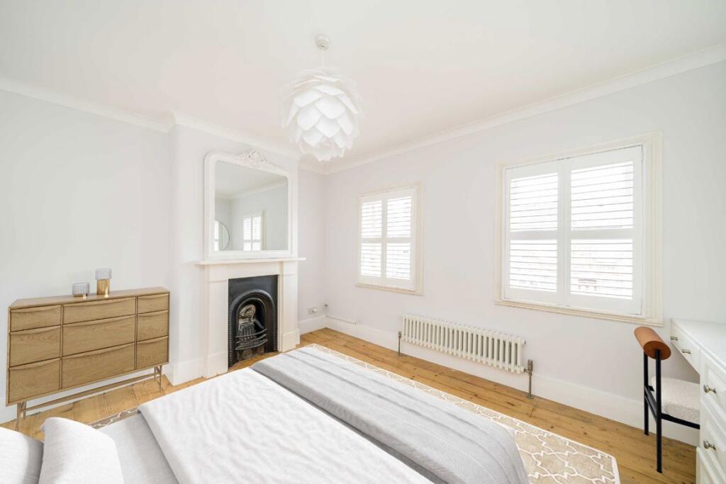 House in London - View 4