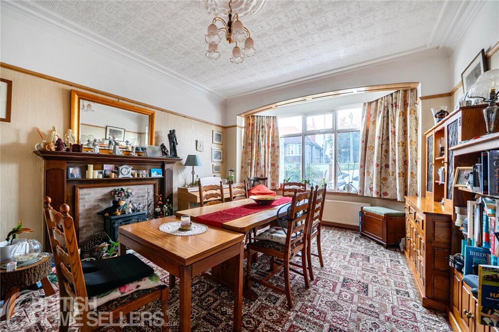 House in Bridlington, East Riding of Yorkshire - More