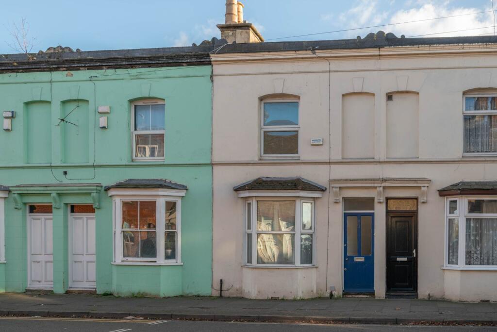 Main image of property: Wincheap, Canterbury