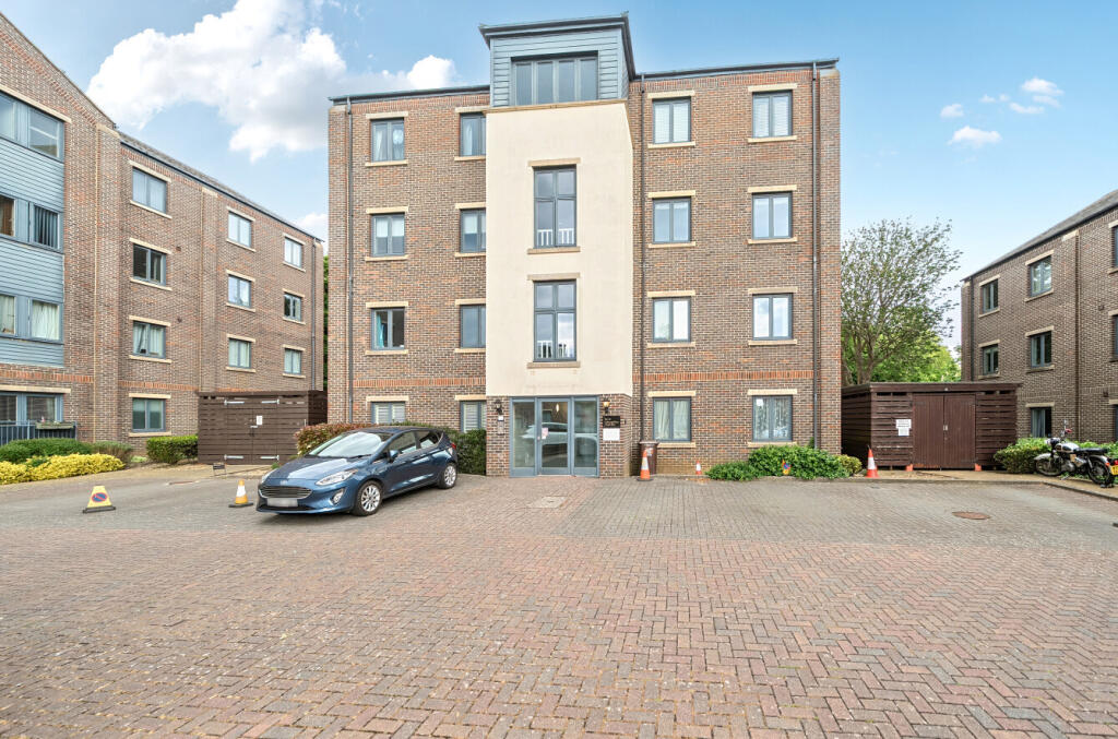 Main image of property: Searle Drive, Gosport, Hampshire, PO12