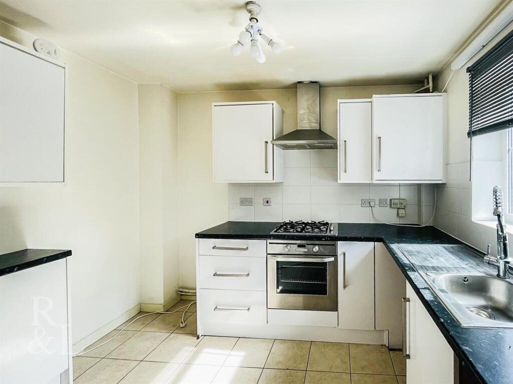 House in Reading - View 5