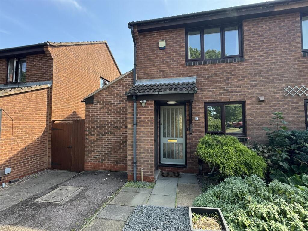 Main image of property: Cranleigh Way, Lichfield