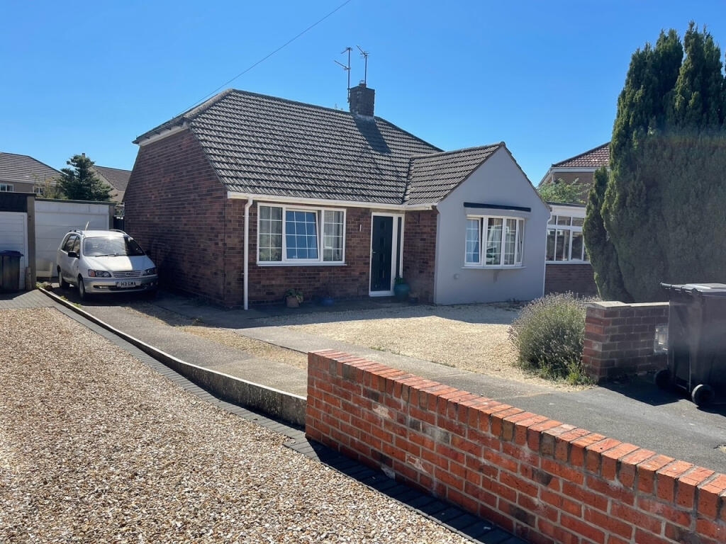 Main image of property: Victor Drive, North Hykeham, Lincoln, Lincolnshire, LN6