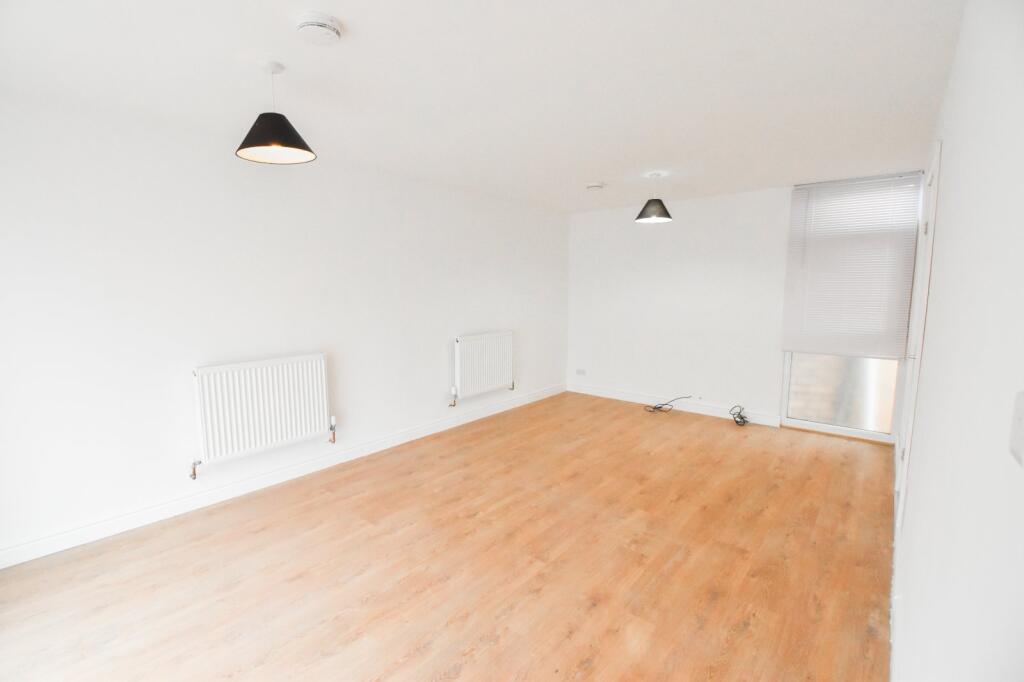 House in Northampton - View 3