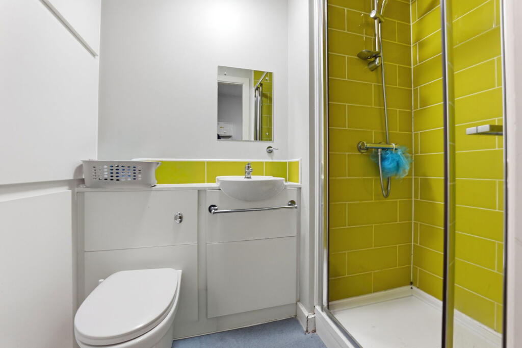 Apartment in Nottingham, Hockley, The Meadows - View 4