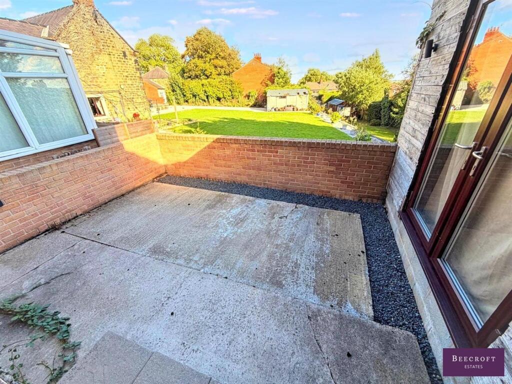 House in Barnsley, South Yorkshire - View 4