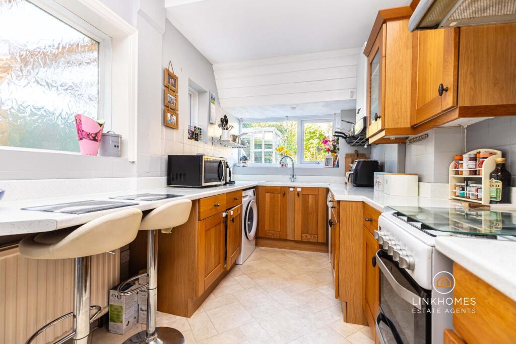 Additional image 3 of Farcroft Road, Poole, BH12