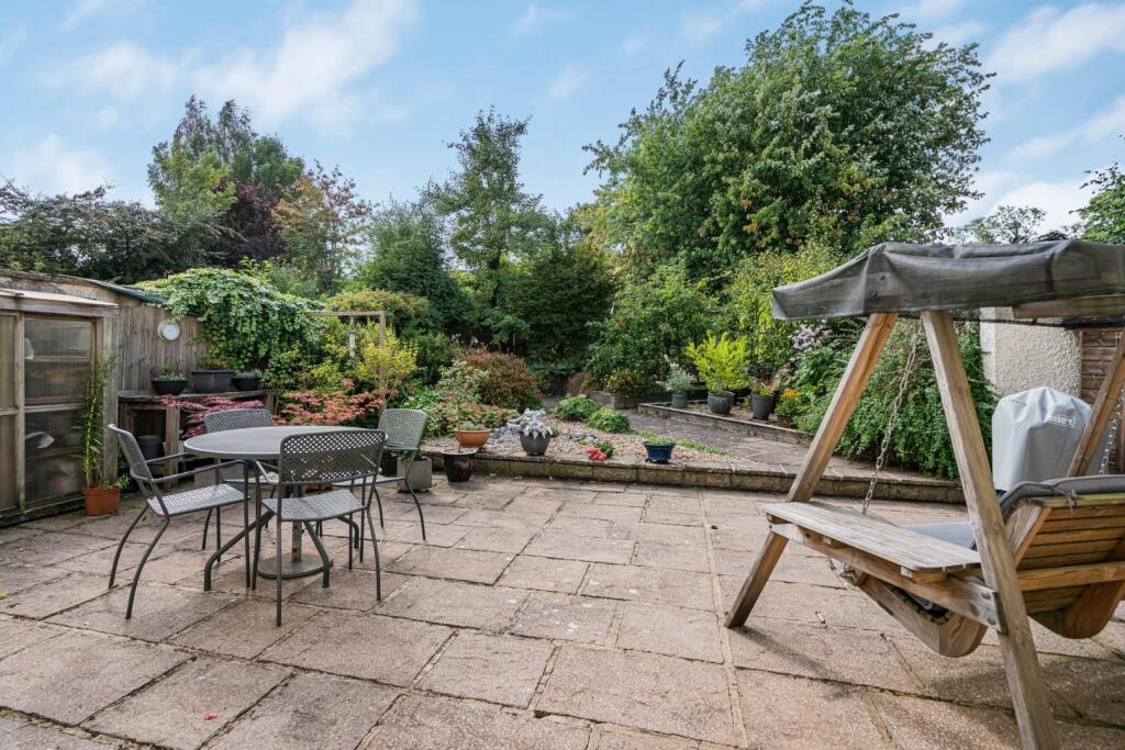House in Bradford - View 4
