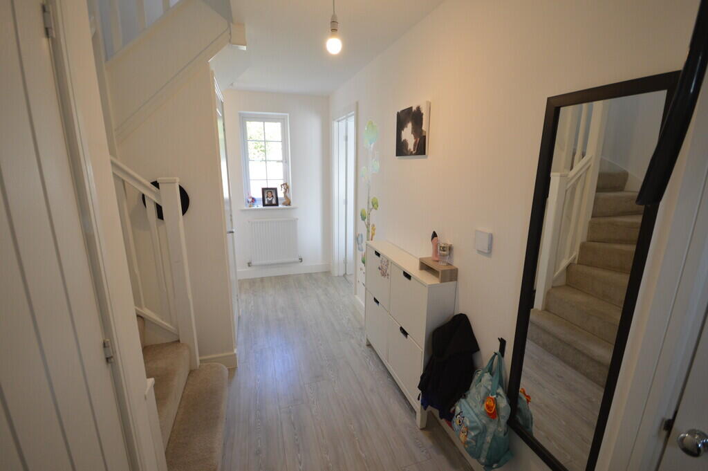 Victoria Avenue, Alresford photo 5