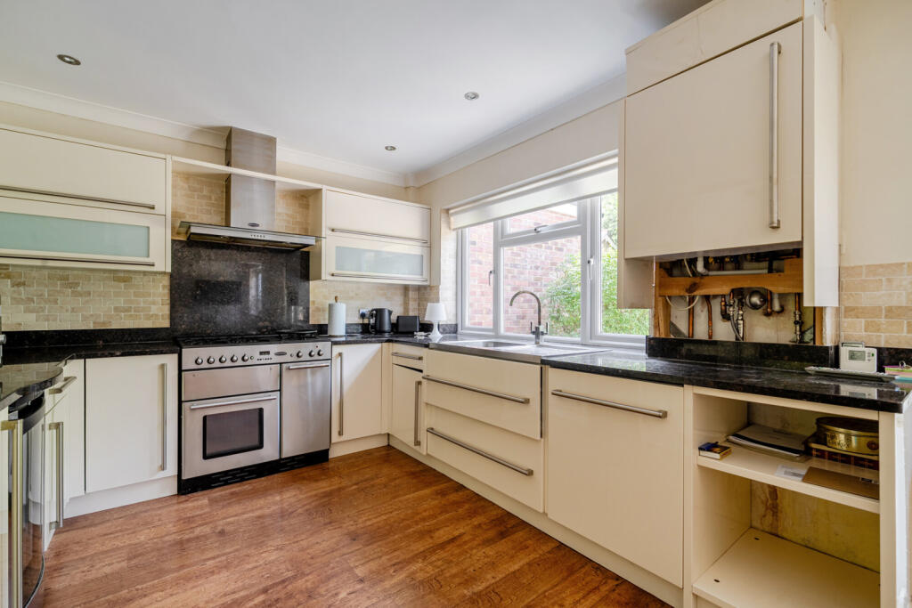 Hollybrake Close, Chislehurst photo 5