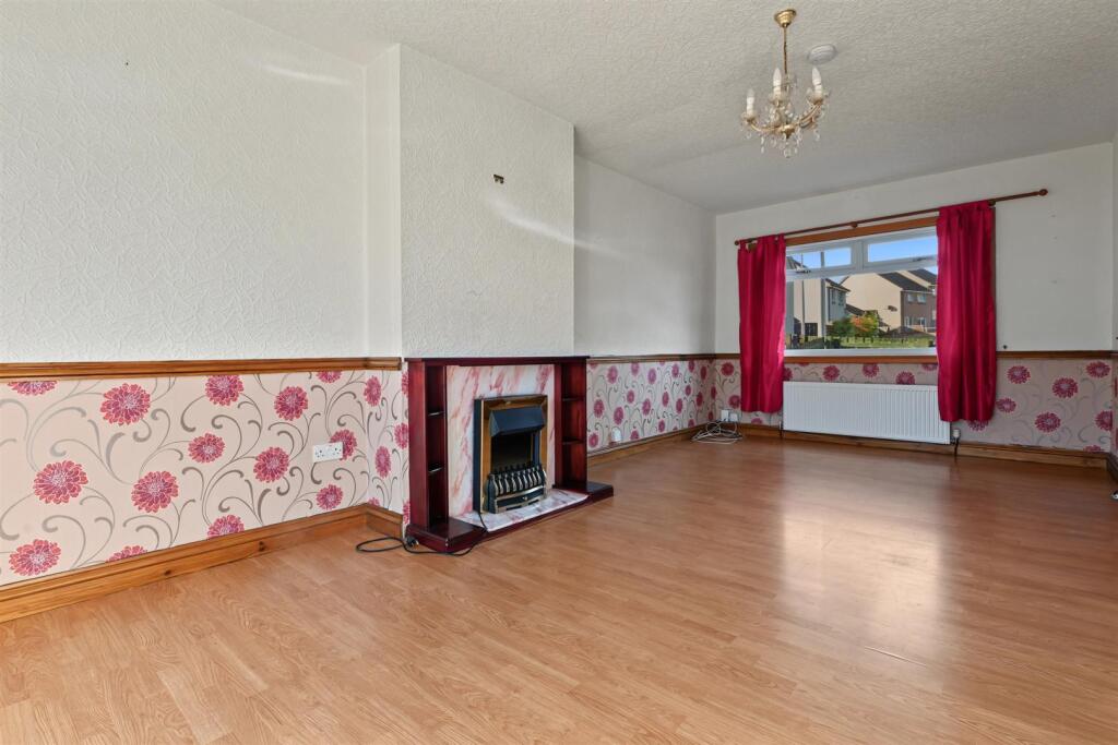 House in Kirkcaldy, Fife - View 3