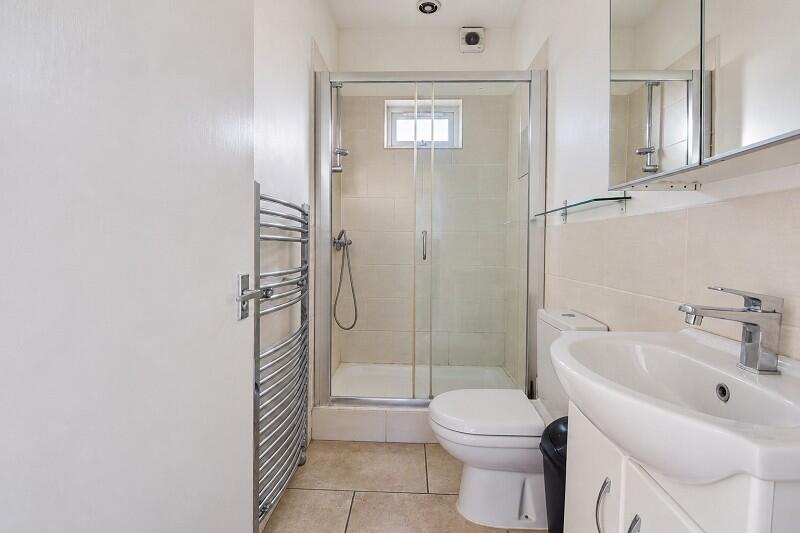 Apartment in London - View 3