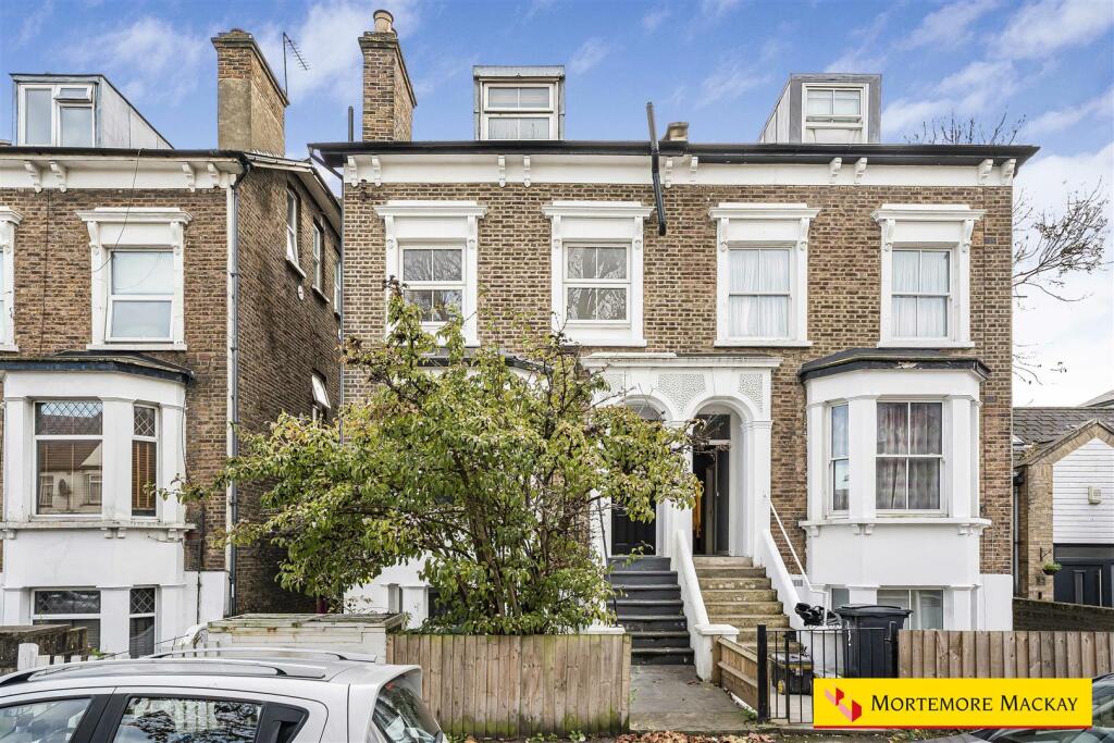 Main image of property: Pellatt Grove, London