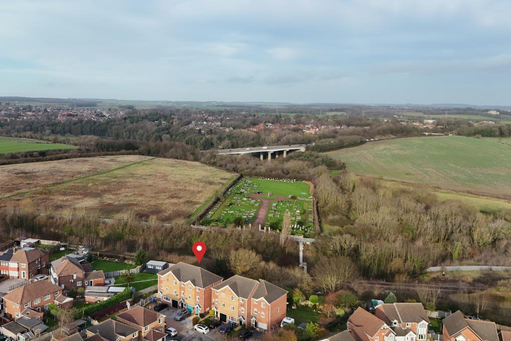 Heath Court, Warmsworth, Doncaster photo 2
