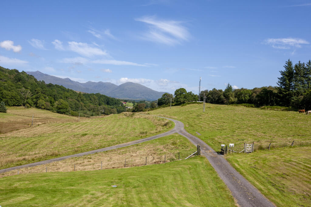 House in Paisley - View 2