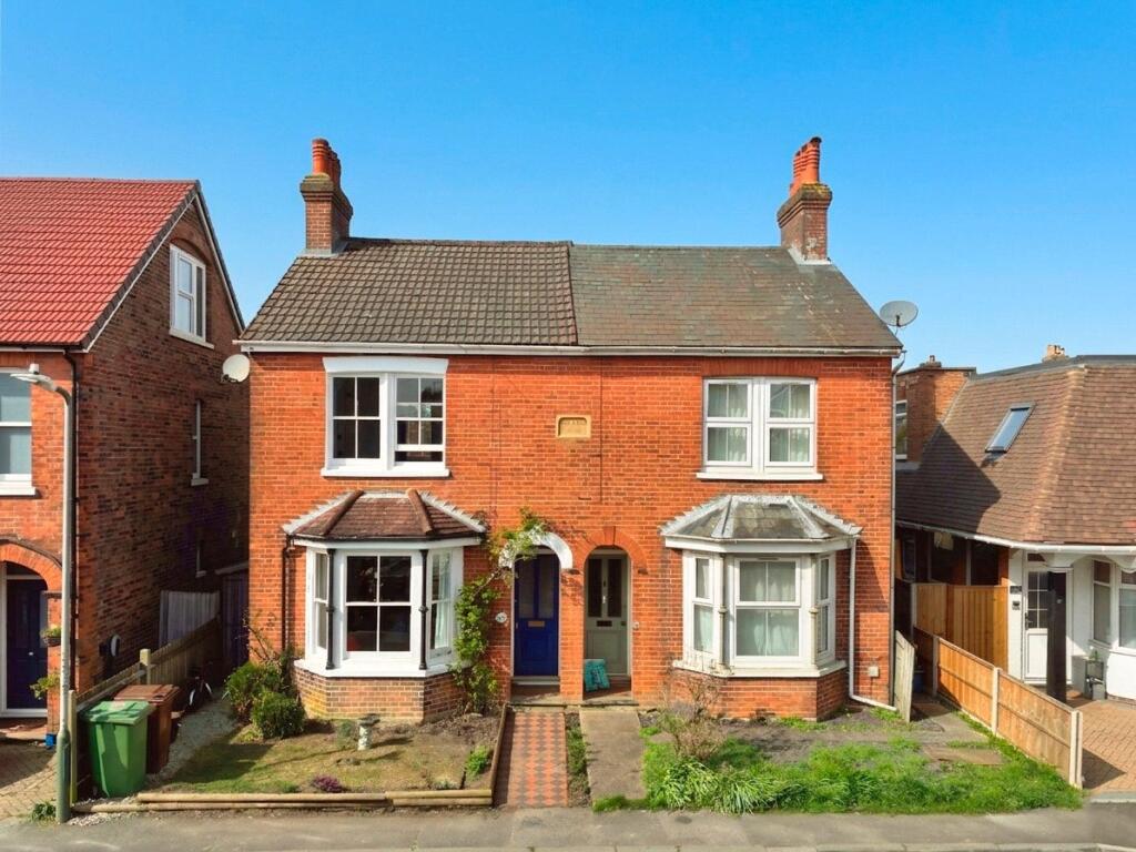 Main image of property: Nelson Road, Tunbridge Wells, Kent, TN2