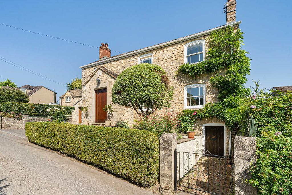 Shadwell, Uley, Dursley, GL11 5BW, Dursley
