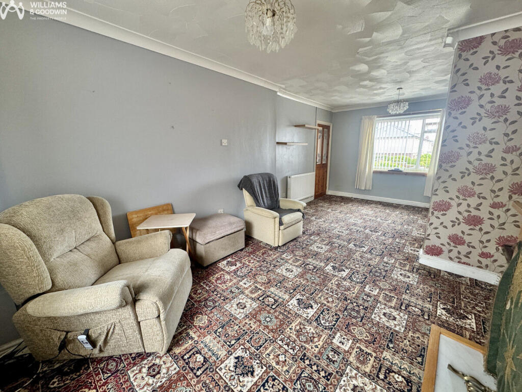 Maes Hedd, Holyhead, Anglesey, LL65 photo 4