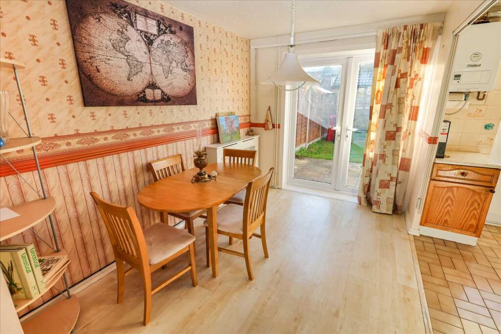 Fotheringay Gardens, Cippenham photo 4