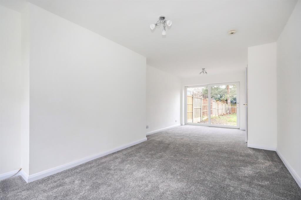 Cannock Road, Featherstone, Wolverhampton photo 3