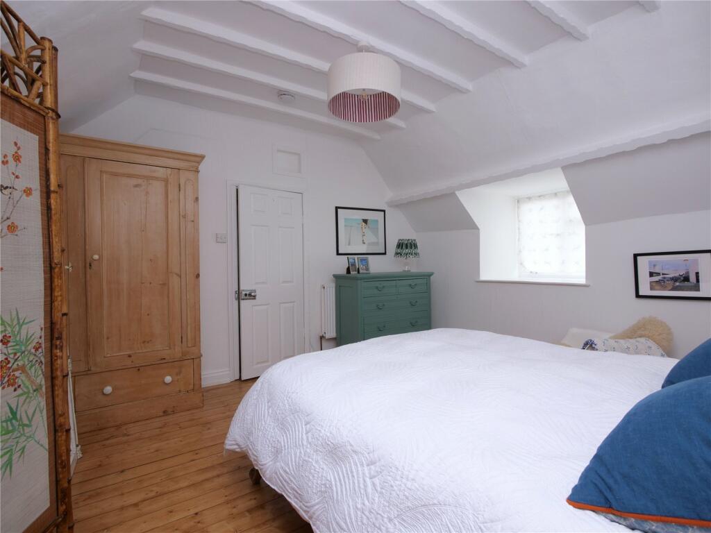 Additional image 8 of Stunning Two Bedroom Flat in Wells, Somerset