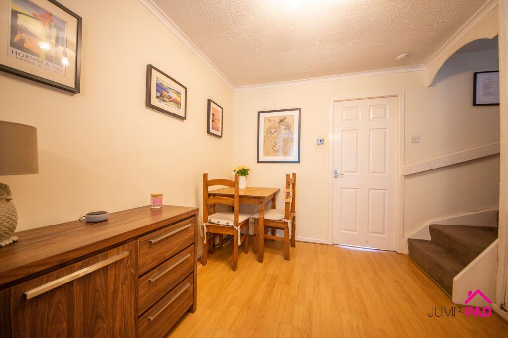 Armstrong Close, Birchwood, WA3 photo 4