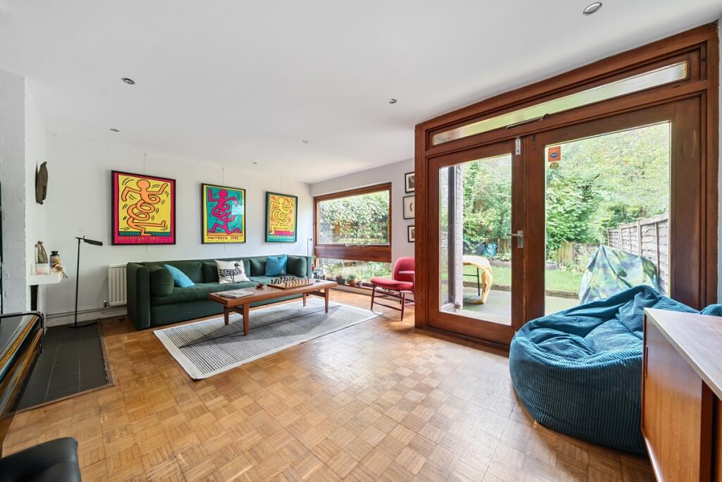 Main image of property: Jacksons Lane London N6