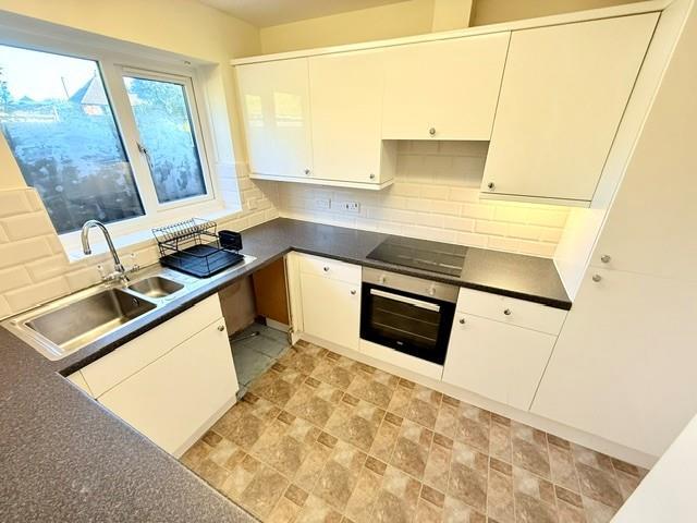 Wylde Green Road, Sutton Coldfield photo 5