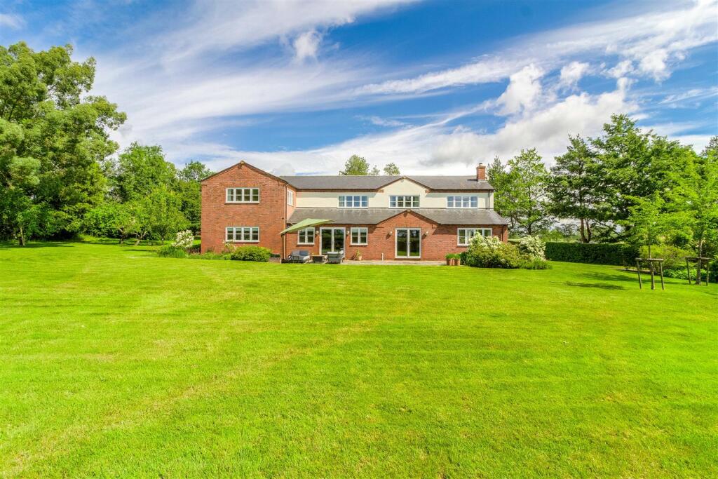 House in Daventry, Hellidon - View 4