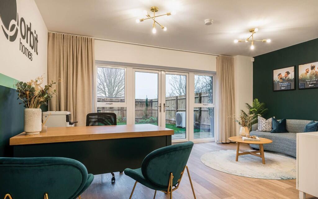 Ivydene Avenue,
Whitstable,
Kent
CT5 3FS photo 2
