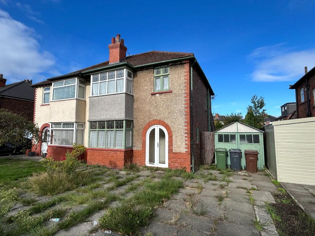 3-bed semi-detached on Sandbrook Road, Southport, Merseyside, PR8, £125,000