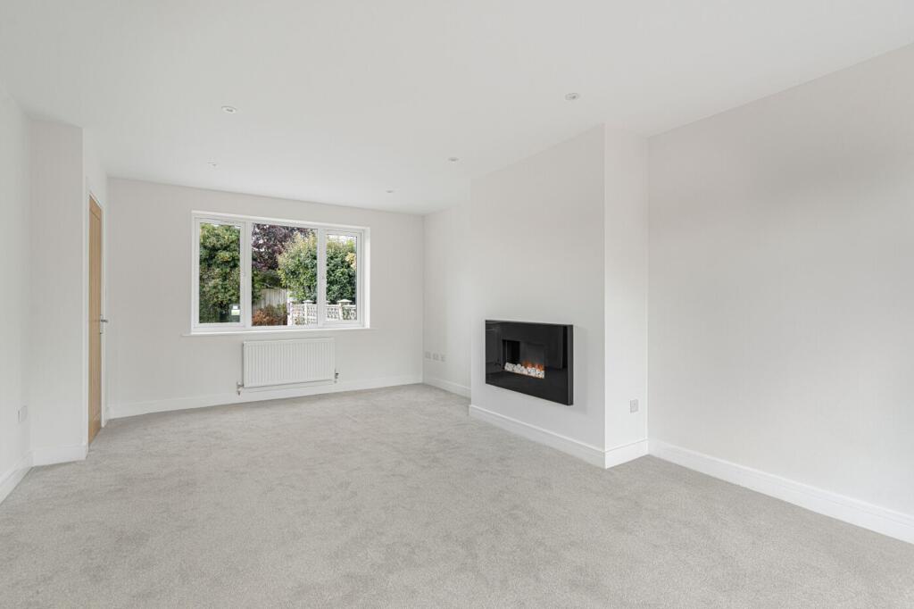 House in South Oxfordshire, Wheatley - View 2