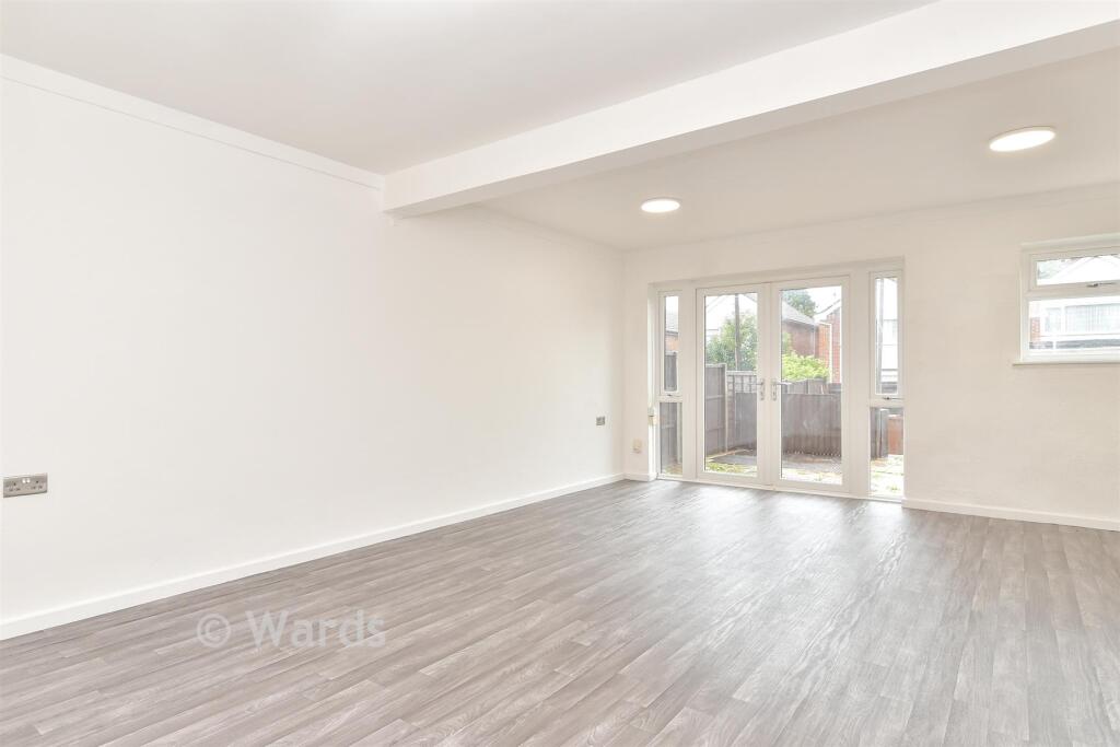 House in Rochester - View 4
