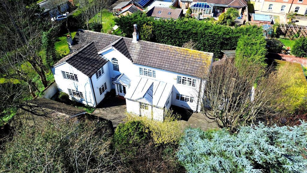 Main image of property: Oxford Road, Birkdale, Southport, Merseyside, PR8 2JR