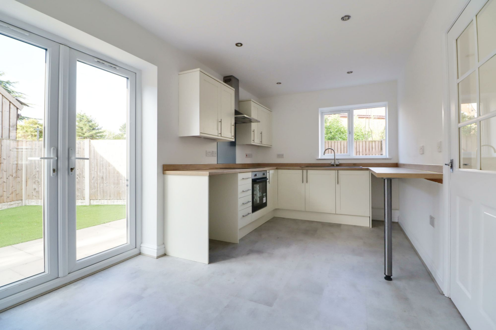 House in Owston Ferry, North Lincolnshire - View 3