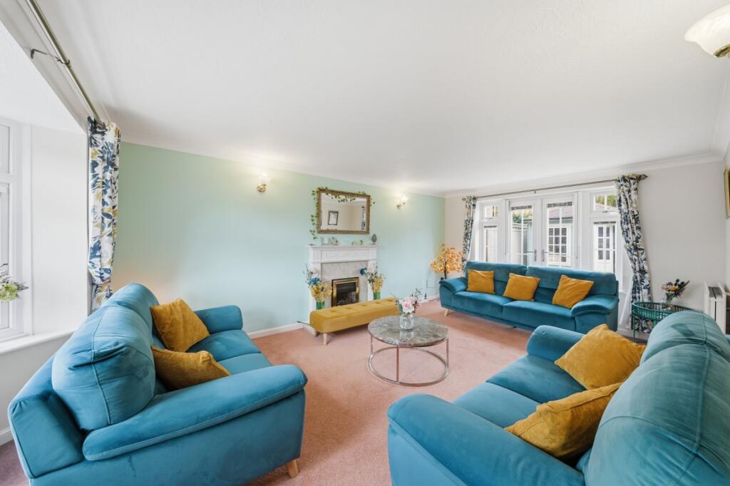 House in Rushcliffe, Nottinghamshire - View 3