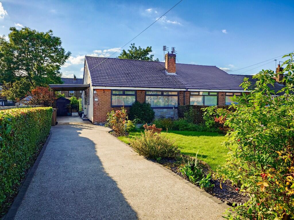 2-bed semi-detached on Moorside Lane, M34, £259,000