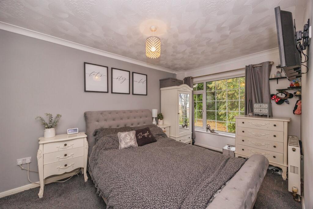 House in Havant, Waterlooville - View 5