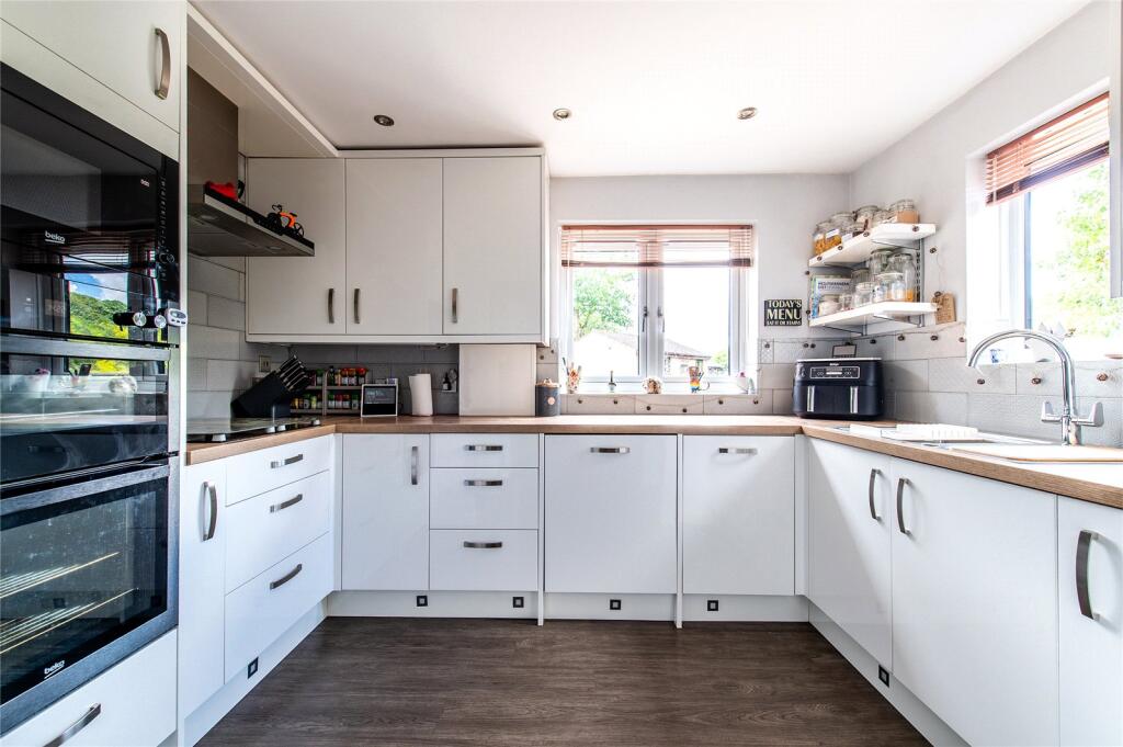 House in Chatham, Cossington Fields, Boxley - View 3